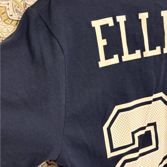 The Nike Tee Cowboys (Elliott) Men’s T-Shirt (L) - Picture 5 of 9
